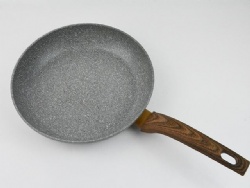 Forged aluminum fry pan